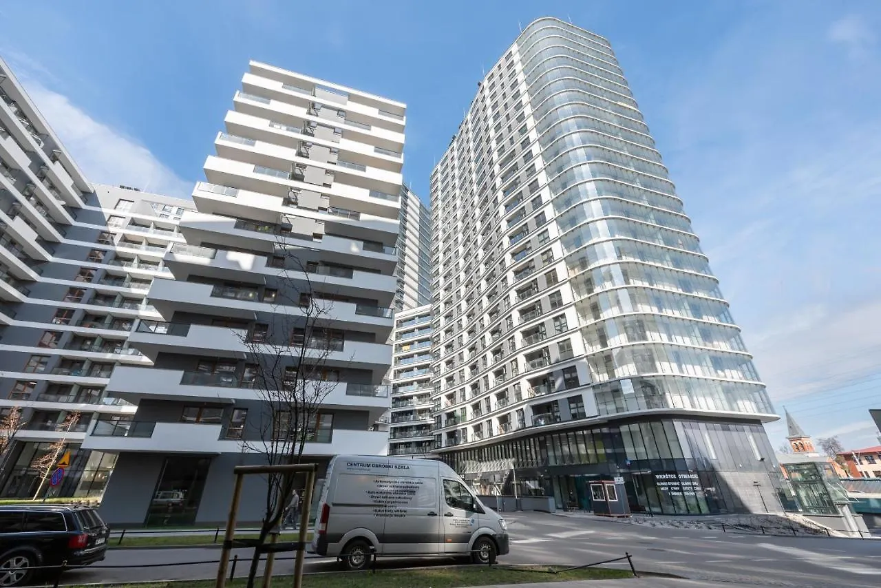New Varsovia Comfort 205 0*, Warszawa Polska